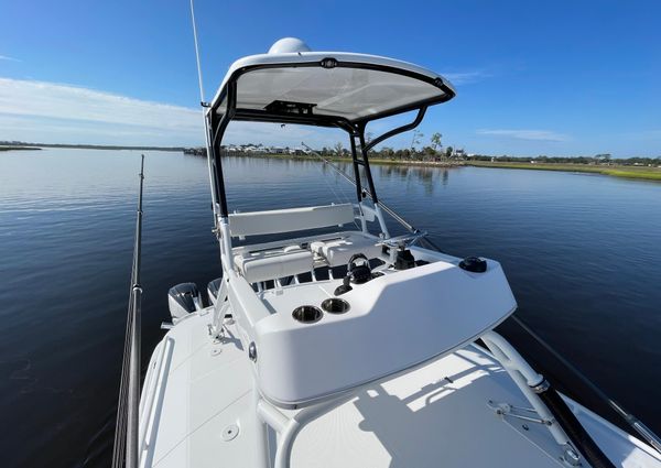 Everglades 435-CENTER-CONSOLE image