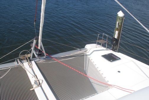 Lagoon 42 image