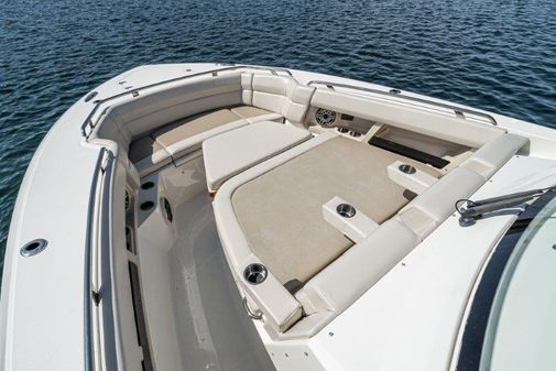 Boston Whaler 350 Realm image