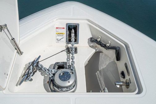 Boston Whaler 350 Realm image