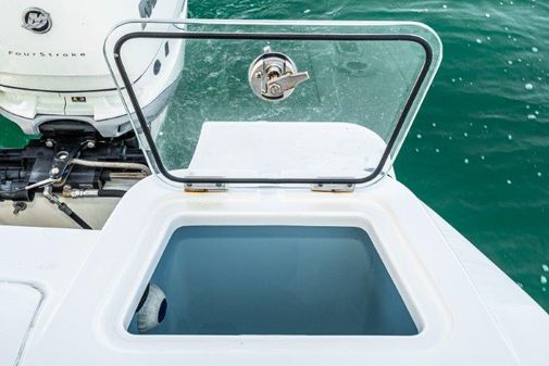 Boston Whaler 350 Realm image