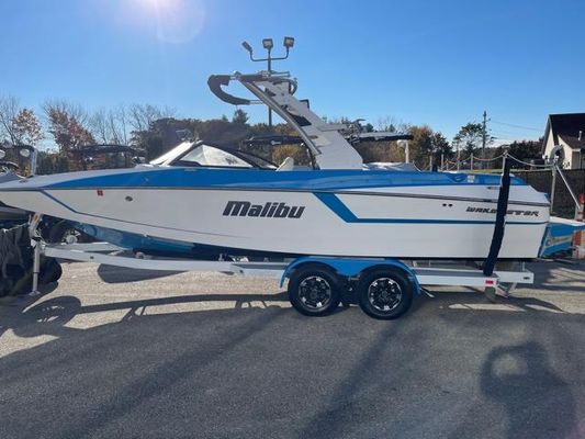 Malibu 24 MXZ - main image