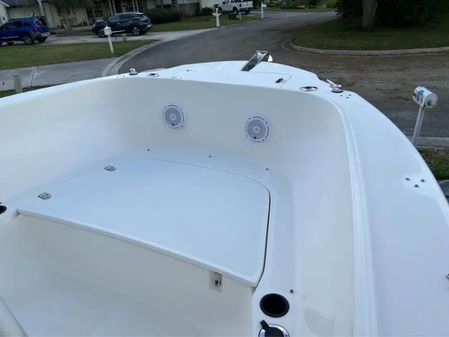 Boston-whaler 230-OUTRAGE image