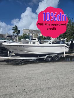 Boston-whaler 230-OUTRAGE image