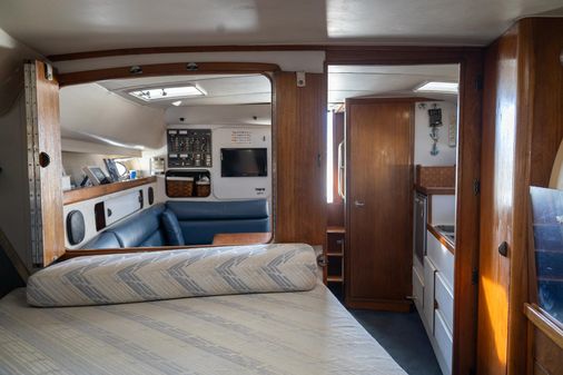 Tiara Yachts 3100 Open image