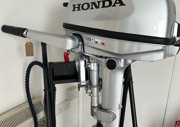 Honda BF6-SHNU-ENGINE image