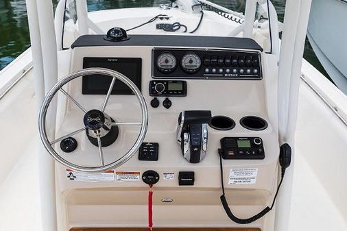 Boston-whaler 210-MONTAUK image