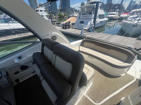 Sea Ray 330 Sundancer image