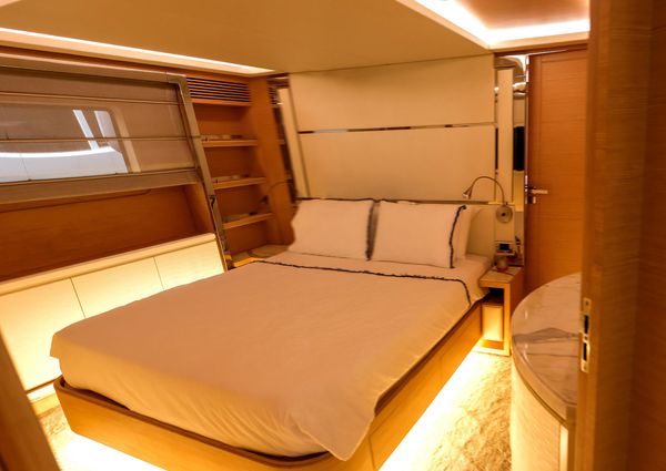 Benetti Delfino image