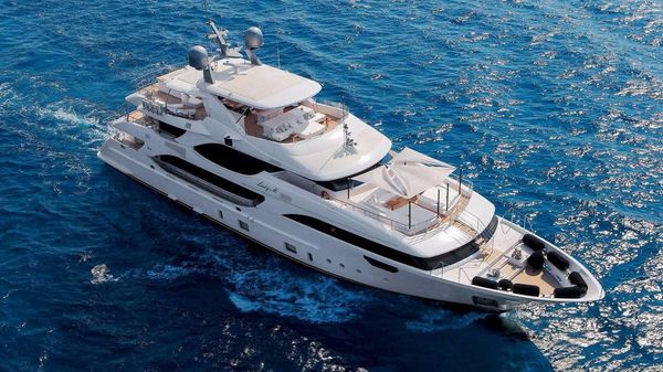 Benetti Crystal 140