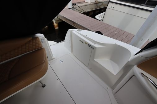 Sea Ray 380 Sundancer image