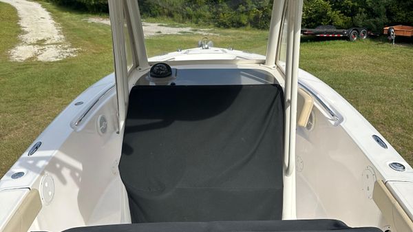 Pursuit C 238 Center Console 