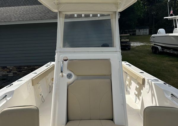 Pursuit C 238 Center Console image