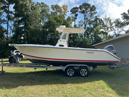 Pursuit C 238 Center Console image