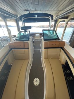 Sea Ray 250 SLX image