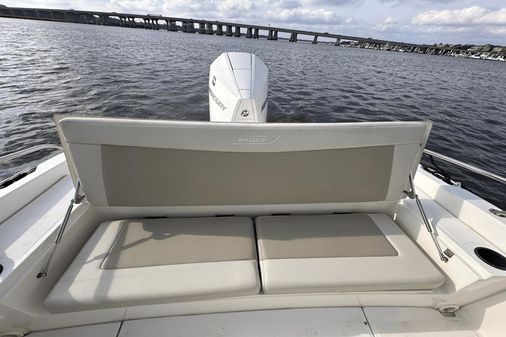 Boston Whaler 240 Dauntless image