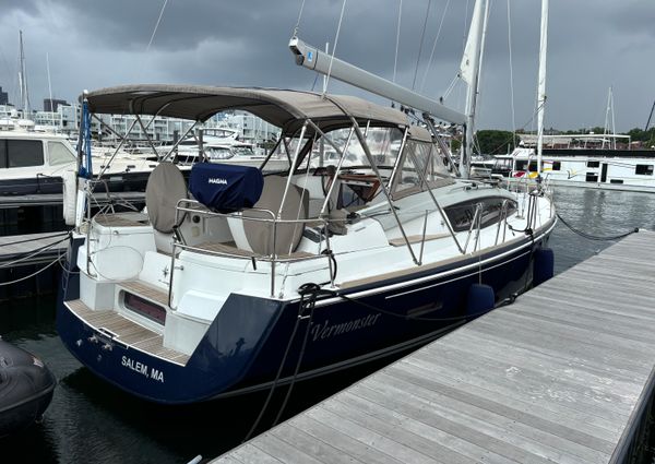 Jeanneau Sun Odyssey 44 DS image