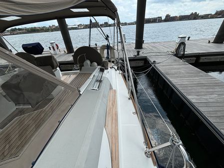 Jeanneau Sun Odyssey 44 DS image