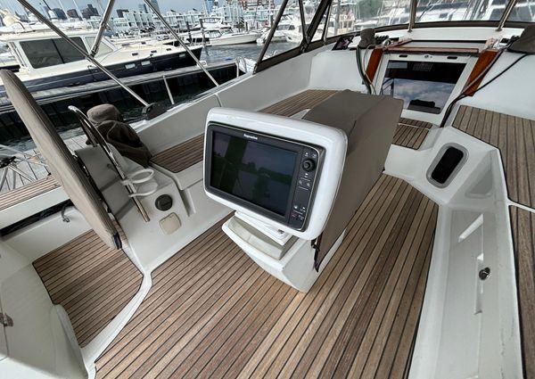 Jeanneau Sun Odyssey 44 DS image