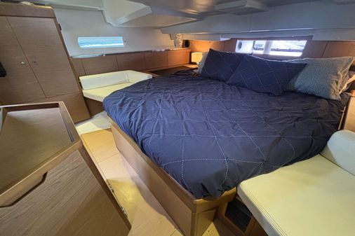 Jeanneau Sun Odyssey 44 DS image