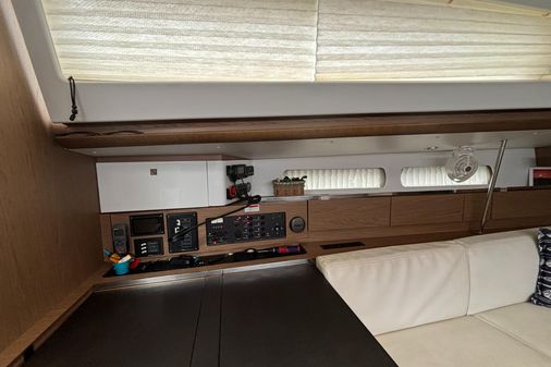 Jeanneau Sun Odyssey 44 DS image