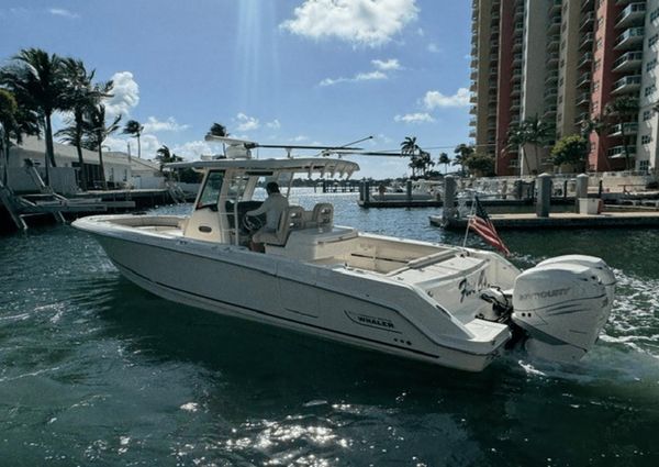 Boston Whaler 330 Outrage image