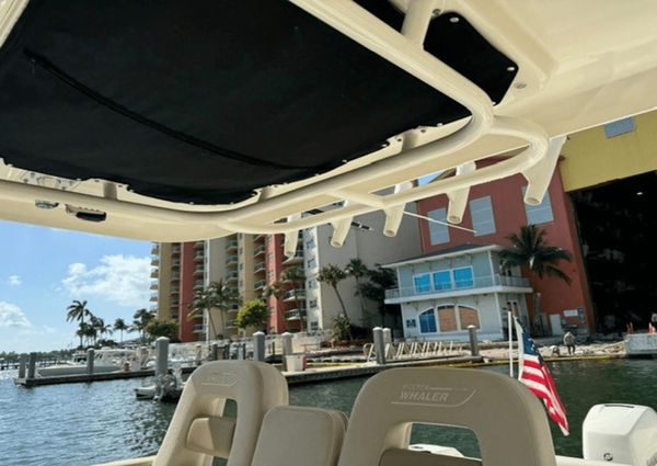 Boston Whaler 330 Outrage image