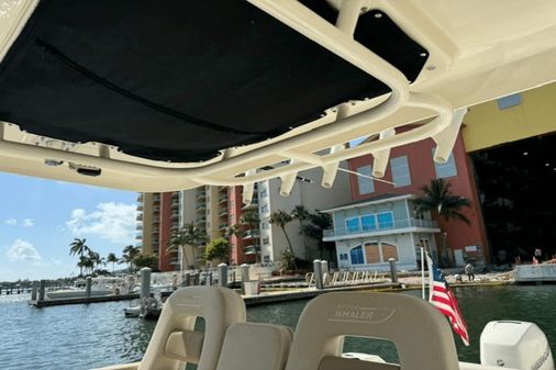 Boston Whaler 330 Outrage image