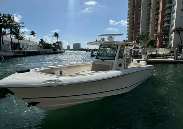 Boston Whaler 330 Outrage image