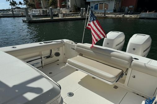 Boston Whaler 330 Outrage image