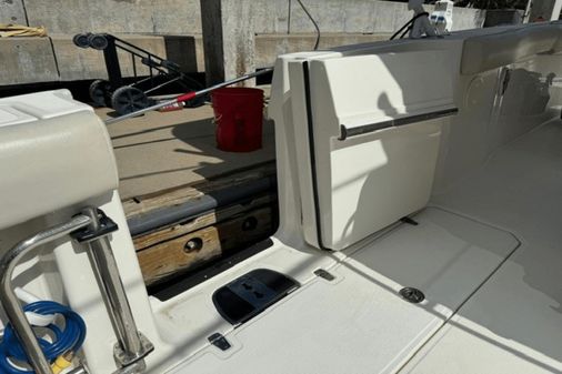 Boston Whaler 330 Outrage image