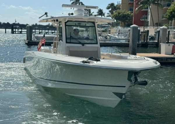 Boston Whaler 330 Outrage image