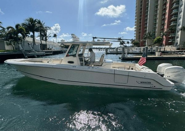 Boston Whaler 330 Outrage image