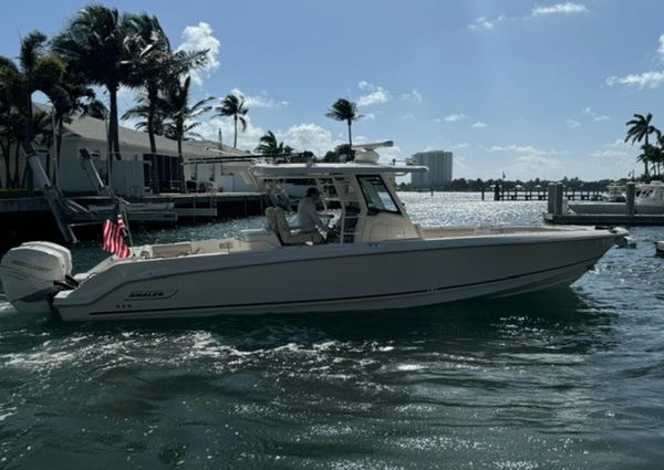 Boston Whaler 330 Outrage image