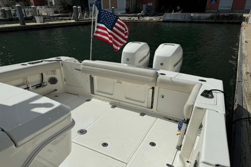 Boston Whaler 330 Outrage image