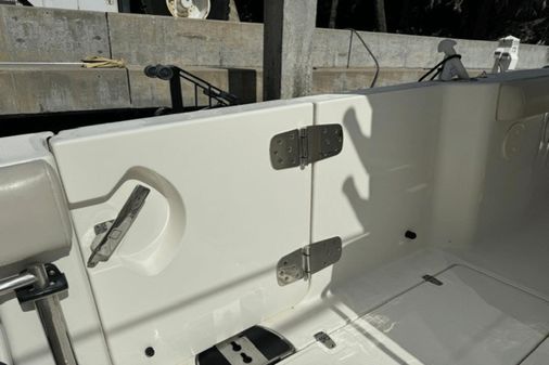 Boston Whaler 330 Outrage image