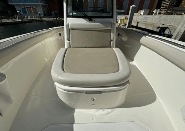 Boston Whaler 330 Outrage image