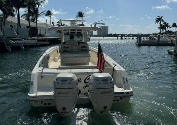 Boston Whaler 330 Outrage image