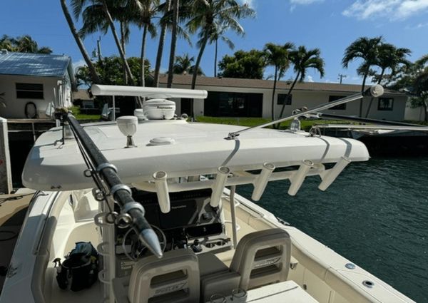 Boston Whaler 330 Outrage image