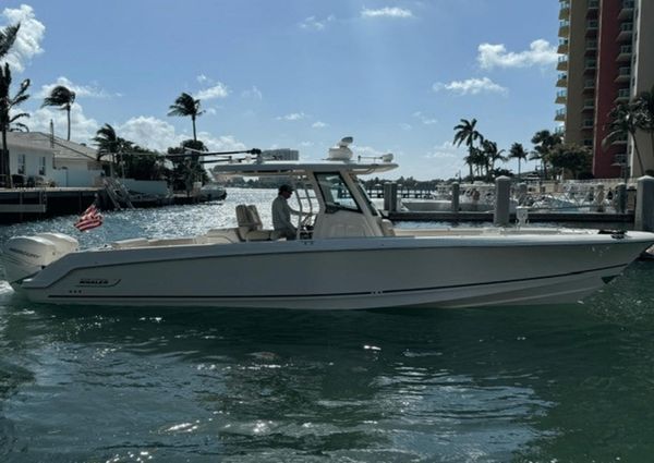 Boston Whaler 330 Outrage image