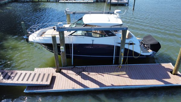Sea Ray 320 Sundancer OB image