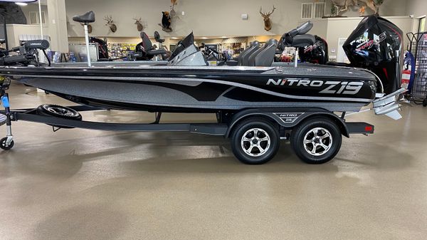 Nitro Z19 Pro