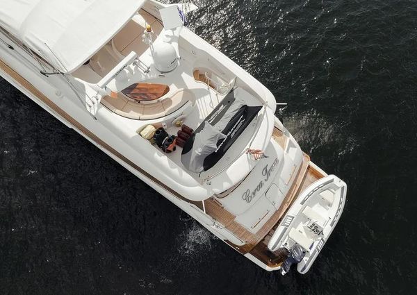 Lazzara Motor Yacht image