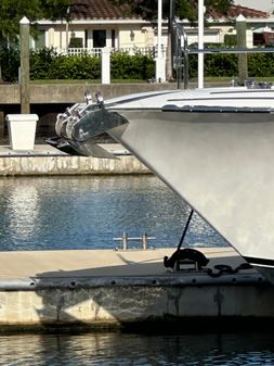 Lazzara Motor Yacht image