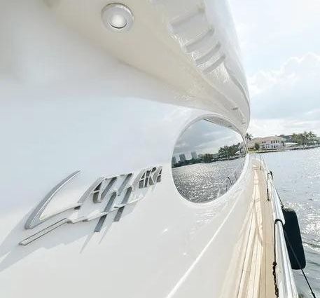 Lazzara Motor Yacht image