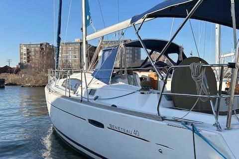 Beneteau Oceanis 40 image