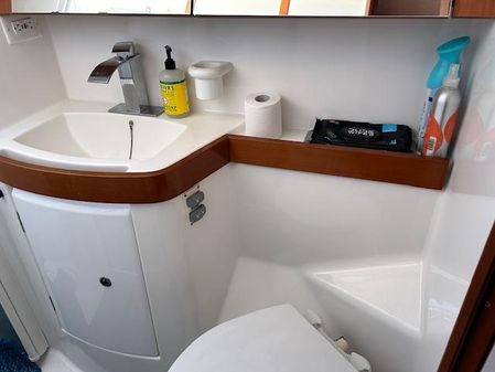 Beneteau Oceanis 40 image