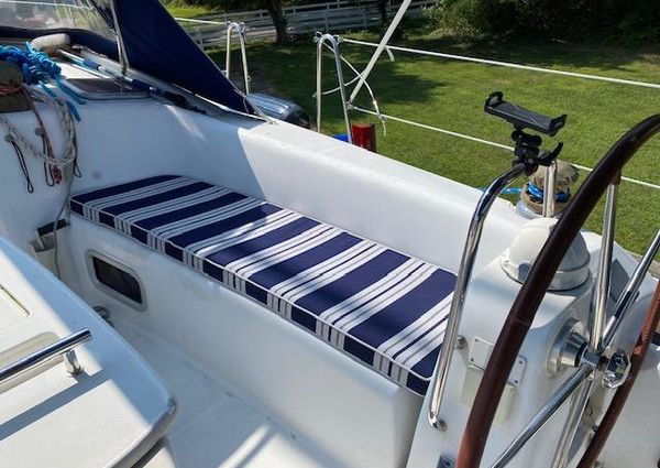 Beneteau Oceanis 40 image