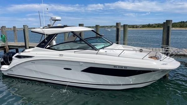 Sea Ray 320 Sundancer Outboard 