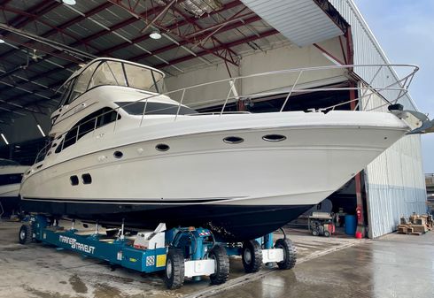 Sea Ray 58 Sedan Bridge image